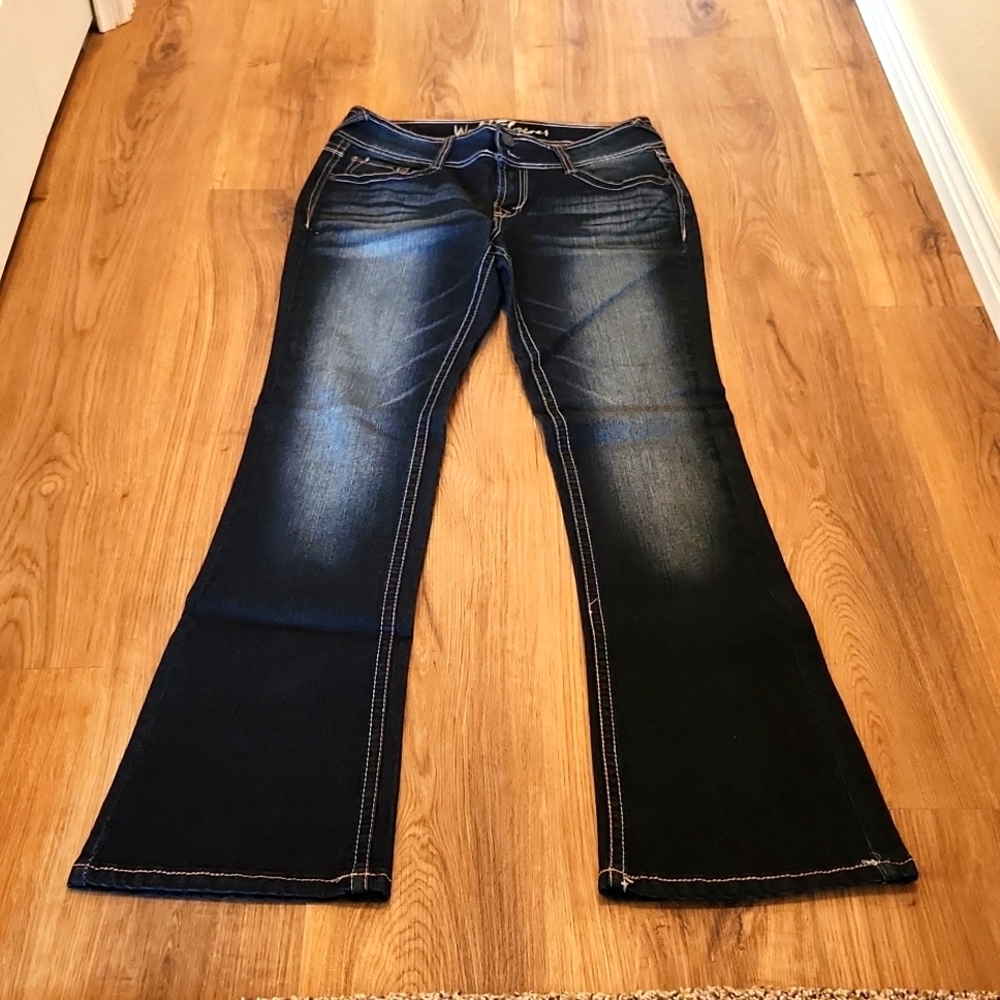 NWOT Wallflower boot cut jeans